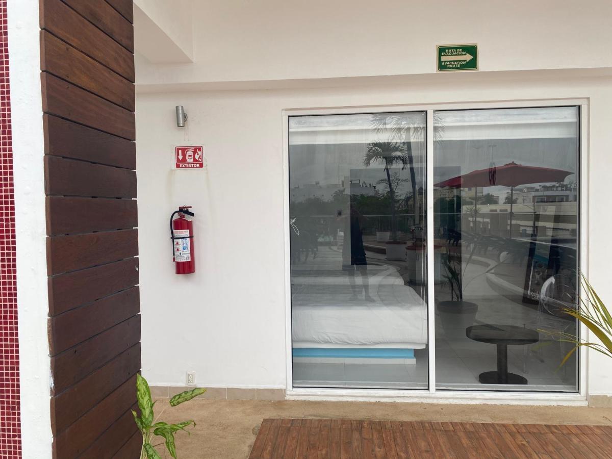 Cache Hostel & Hotel (Adults Only) Playa del Carmen Esterno foto