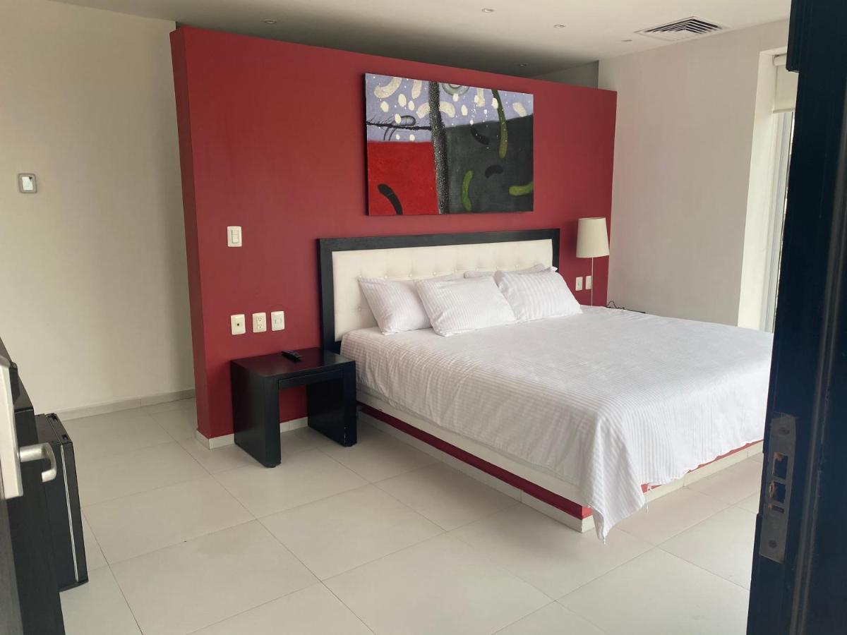 Cache Hostel & Hotel (Adults Only) Playa del Carmen Esterno foto