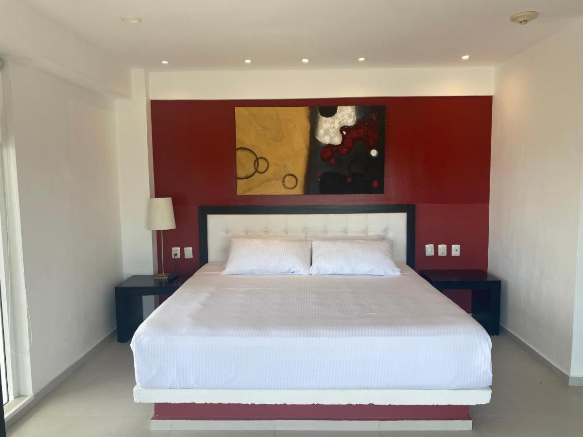 Cache Hostel & Hotel (Adults Only) Playa del Carmen Esterno foto
