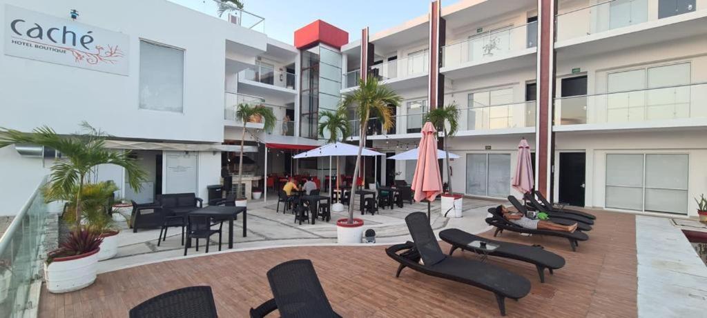 Cache Hostel & Hotel (Adults Only) Playa del Carmen Esterno foto